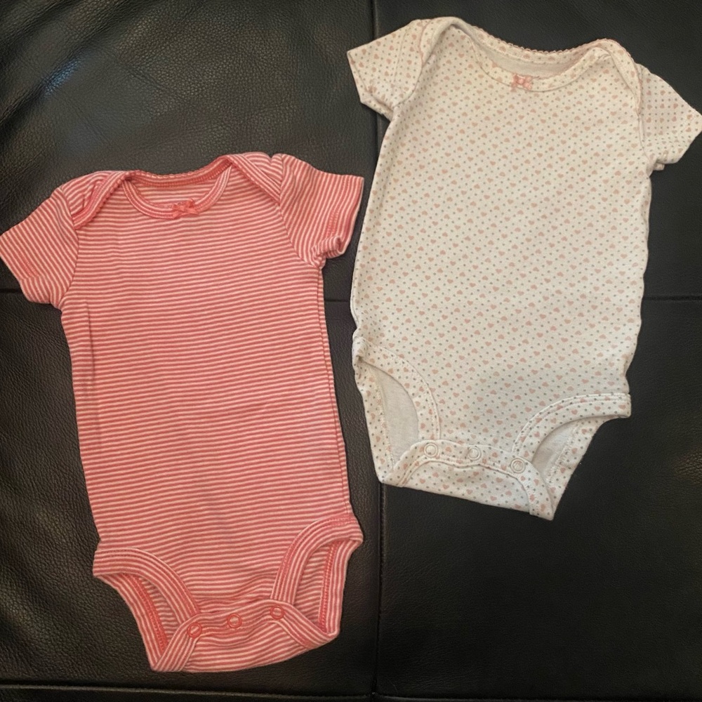Carters 3M onesie bundle 🍼